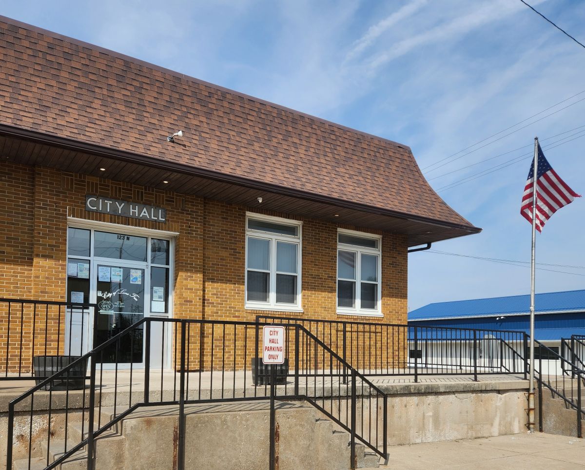 lone tree city hall